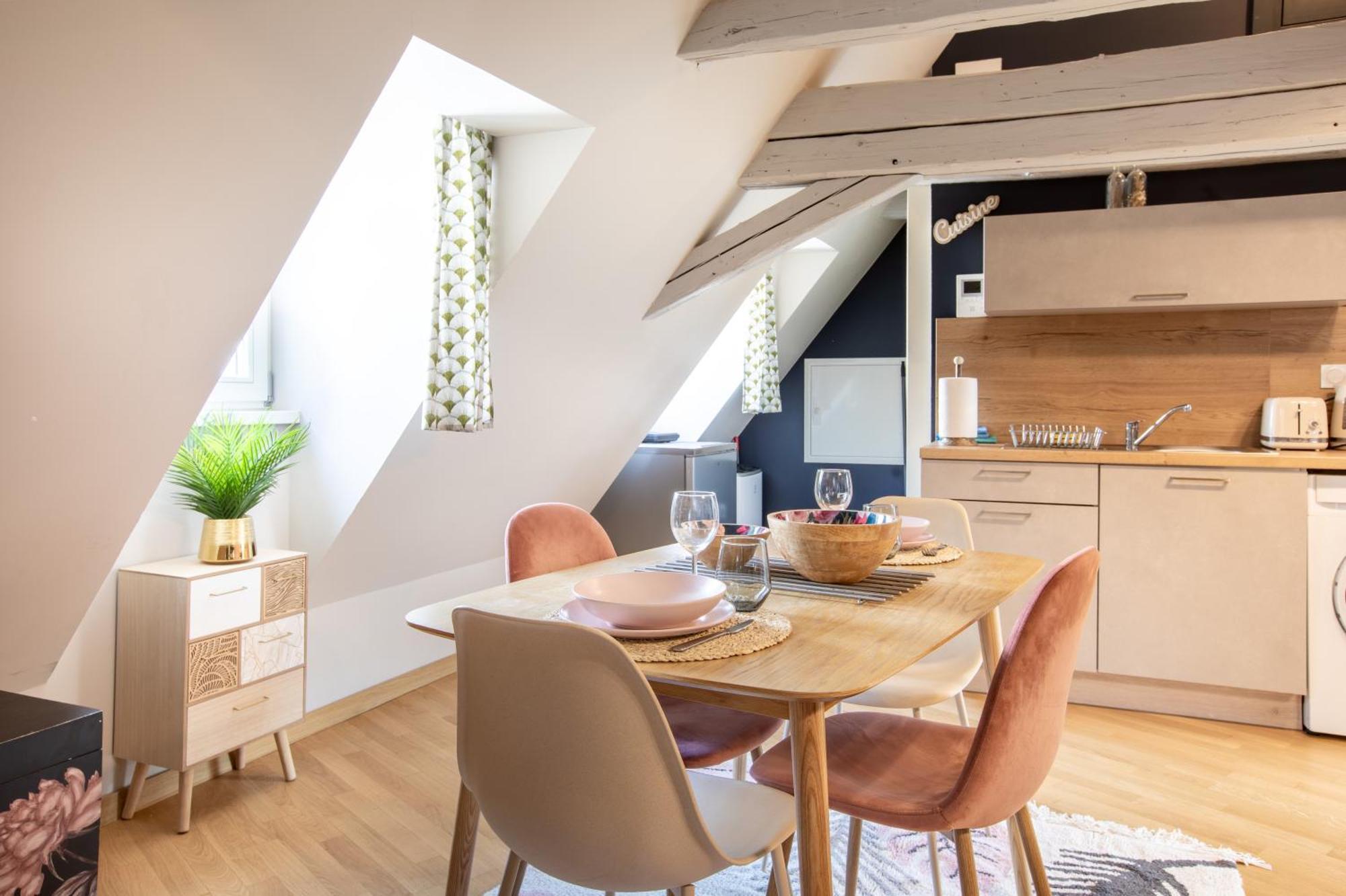 Duplex Atypique Au Coeur De Mulhouse Lägenhet Exteriör bild